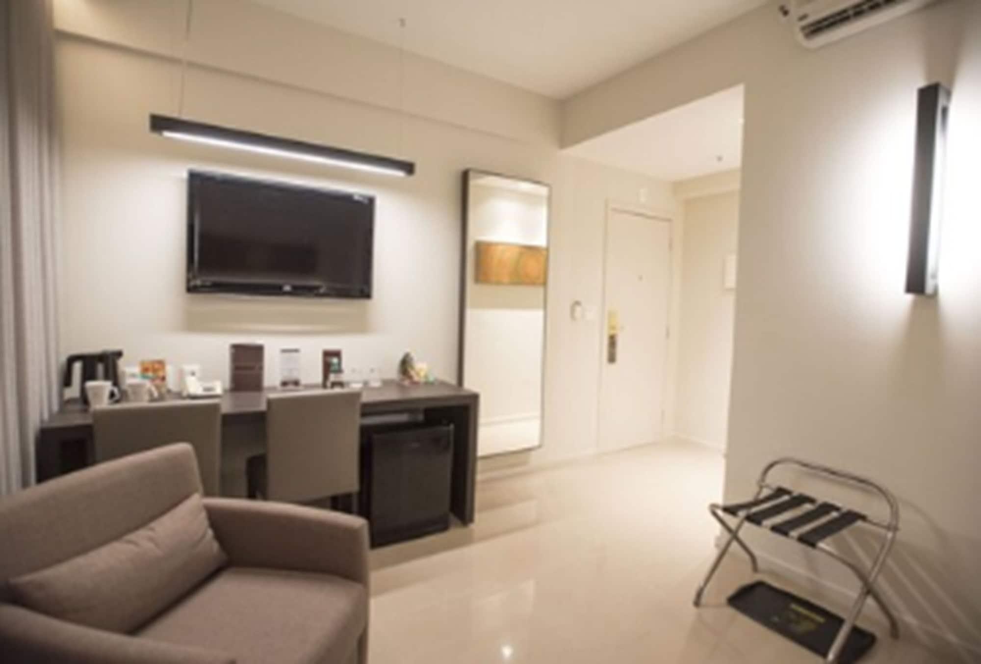 Royal Boutique Savassi Hotel Μπέλο Οριζόντε Εξωτερικό φωτογραφία A room at the hotel