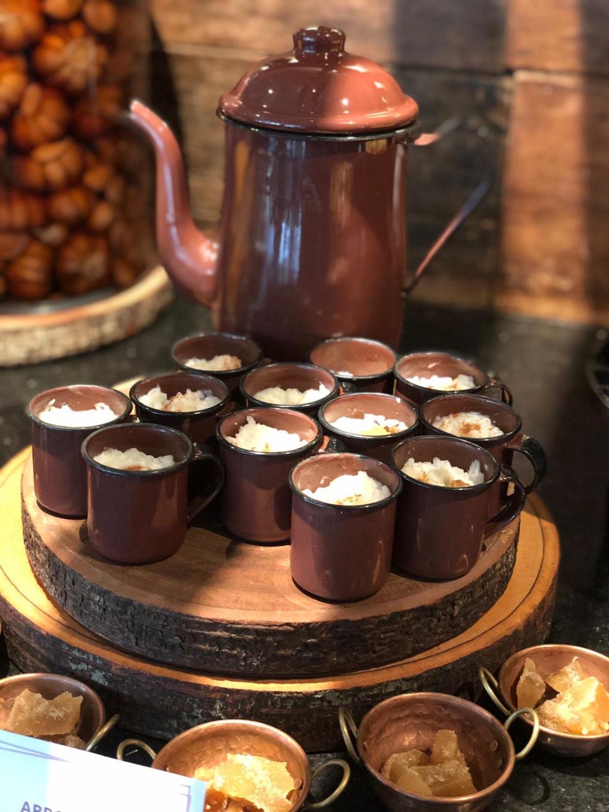 Royal Boutique Savassi Hotel Μπέλο Οριζόντε Εξωτερικό φωτογραφία A selection of chocolate cups