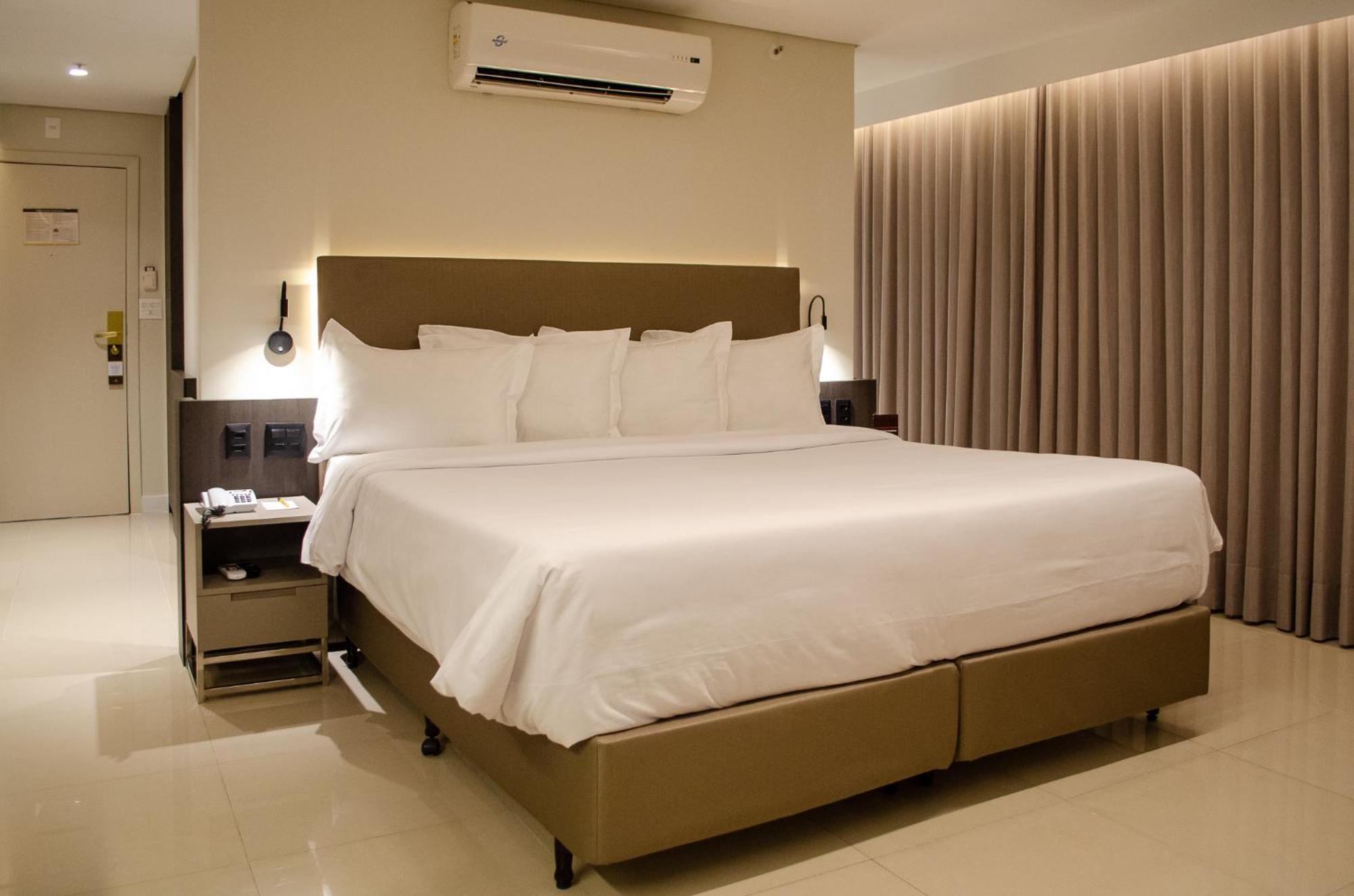 Royal Boutique Savassi Hotel Μπέλο Οριζόντε Εξωτερικό φωτογραφία A bedroom at the hotel